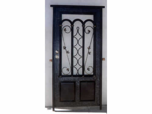 puerta recidencial decorativa